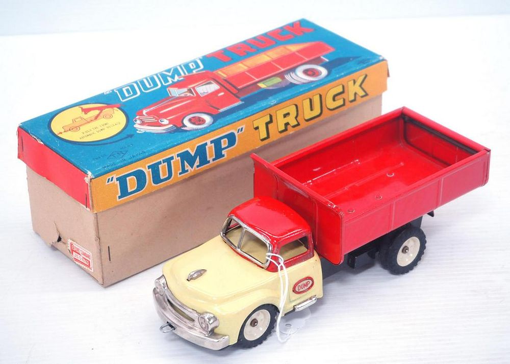 Lot 325: Japan-made TN Toys Tin Dump Truck