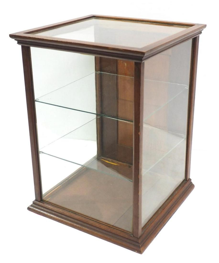 Lot 1845: Wood & glass showcase