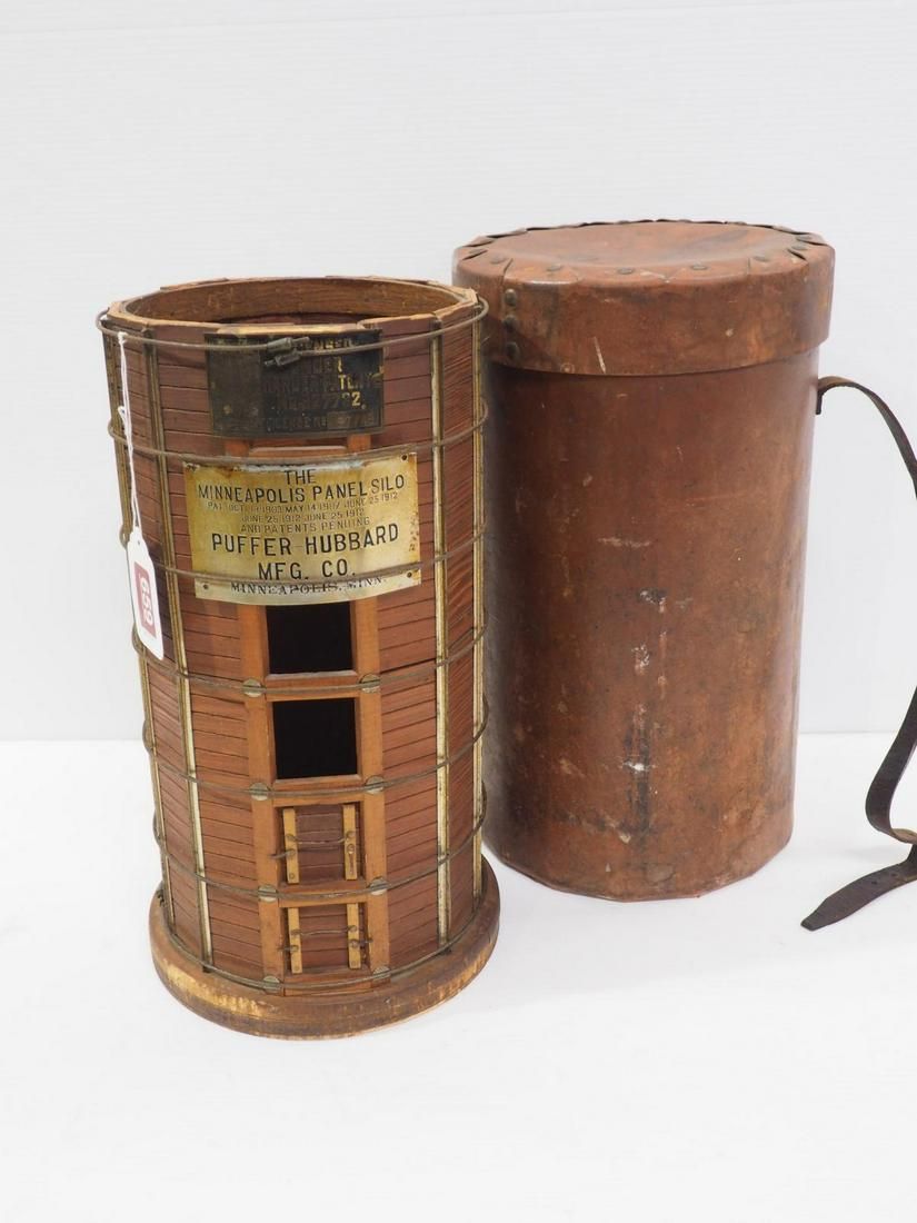 Lot 659: Salesman sample Puffer Hubbard Mfg. silo