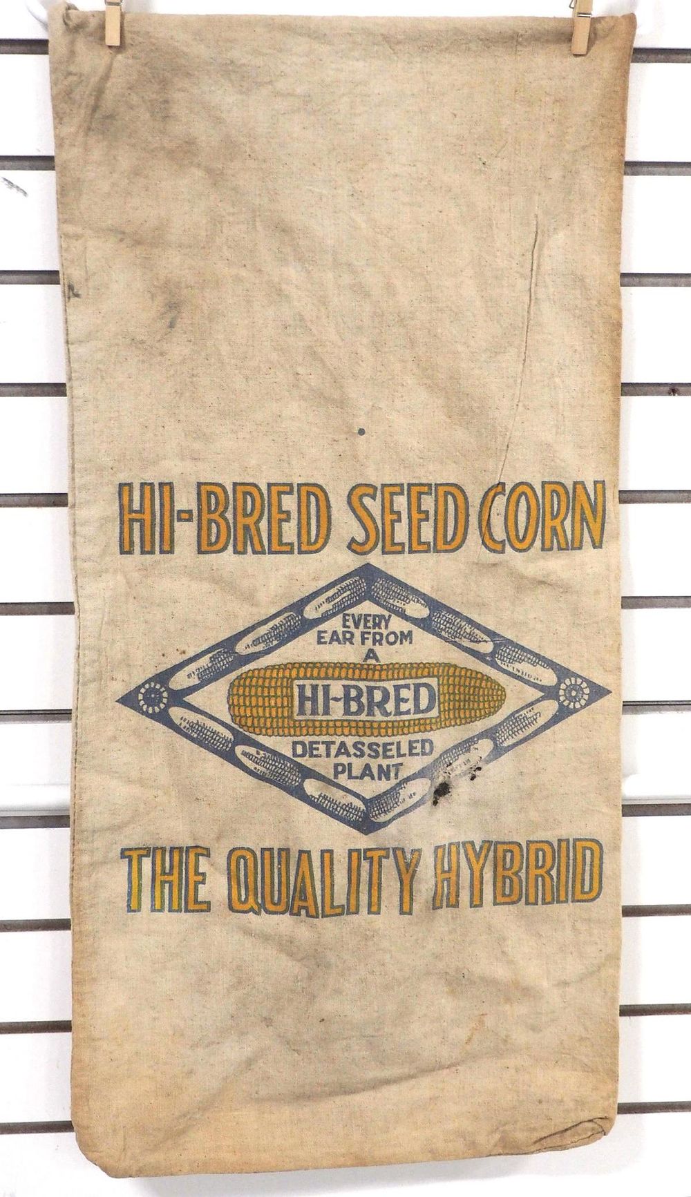 Lot 1057: Hi-Bred Seed Corn seed bag