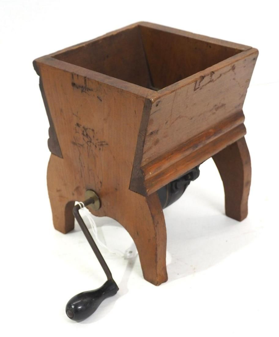 Lot 1161: Wood & cast iron salesman sample grain drill