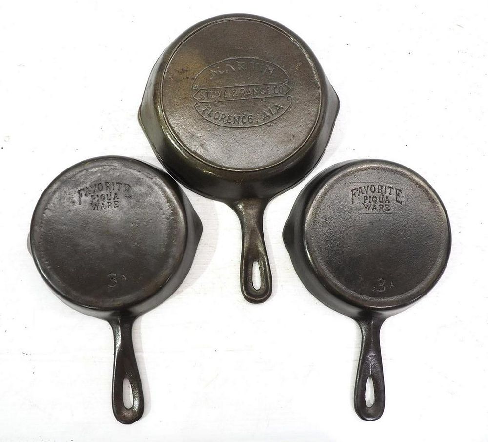 Lot 2693: (3) Cast iron skillets