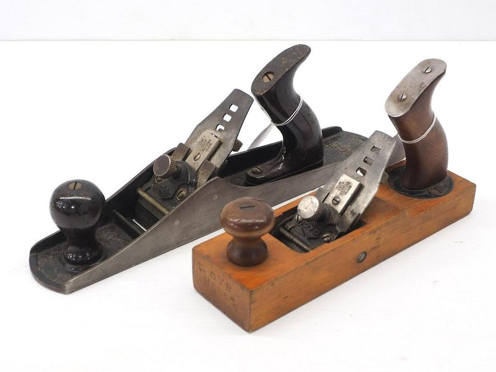 Lot 4002: (2) OVB Planes