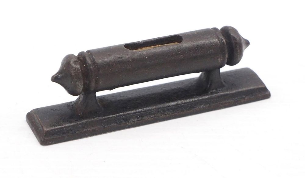 Lot 4044: Empire Spirit Level