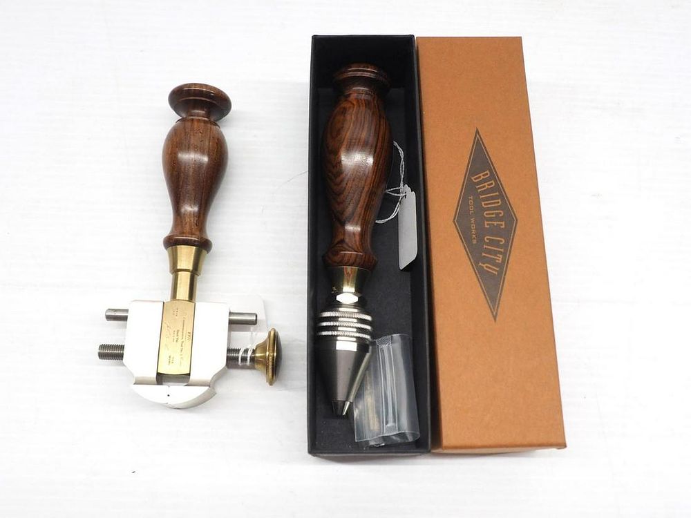 Lot 4196: (2) Bridge City Tools