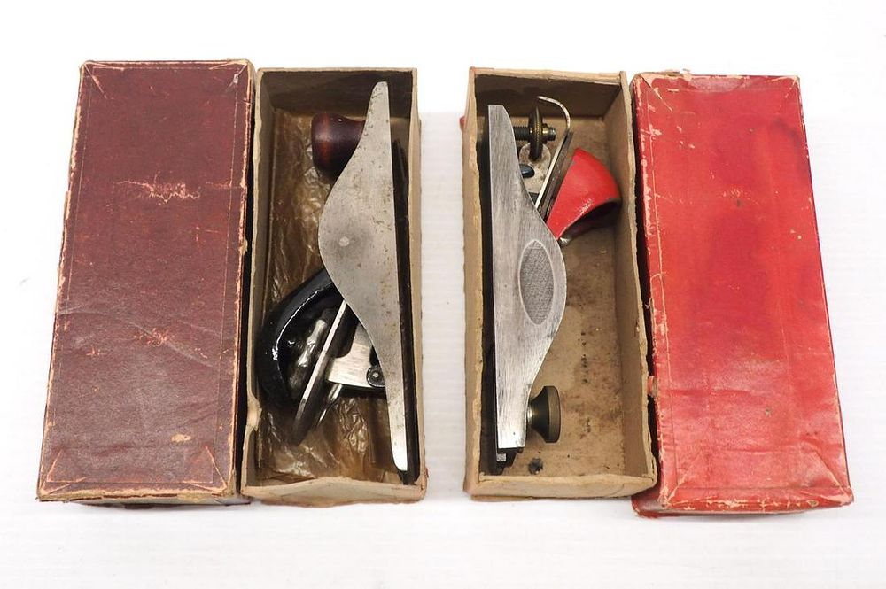 Lot 4229: (2) Miller's Falls Planes