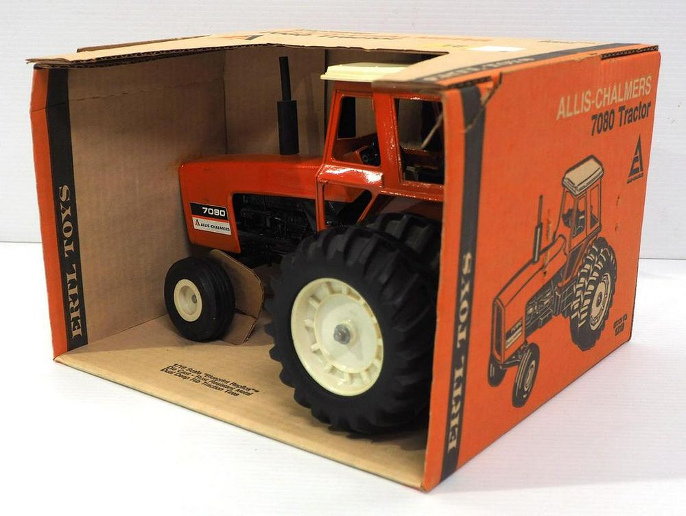 Lot 16: Ertl Allis Chalmers 7080 with Duals & Cab