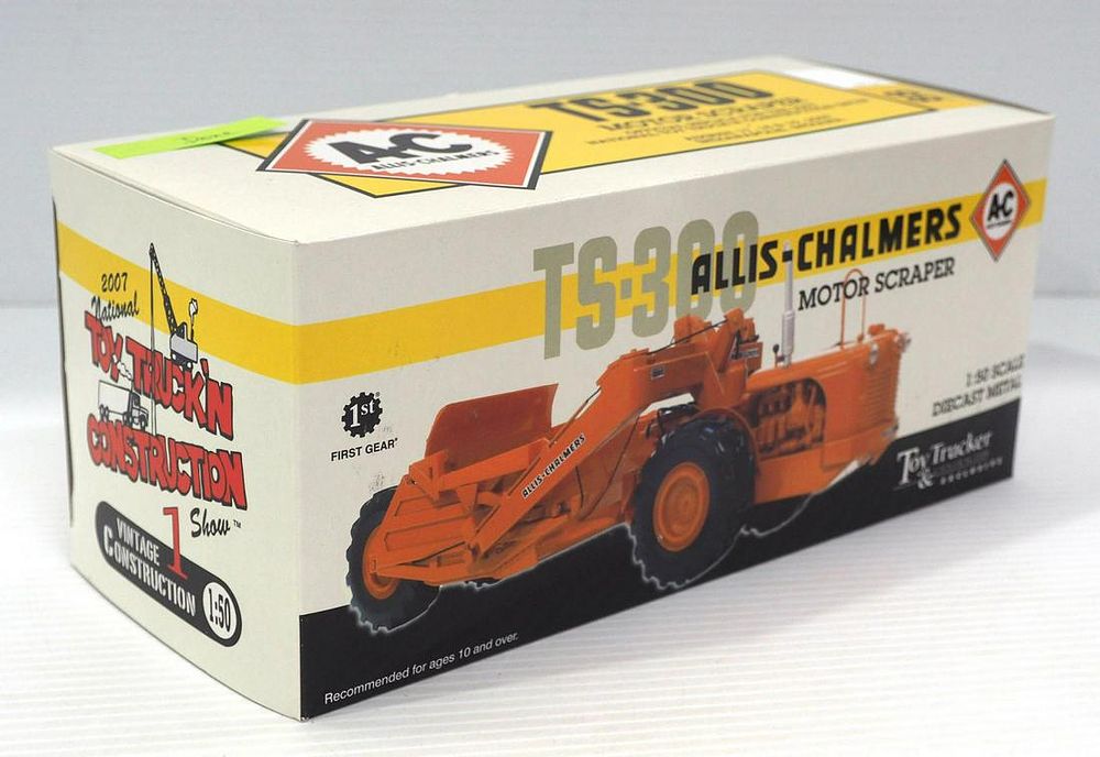 Lot 88: 1st Gear Allis Chalmers Motor Scraper