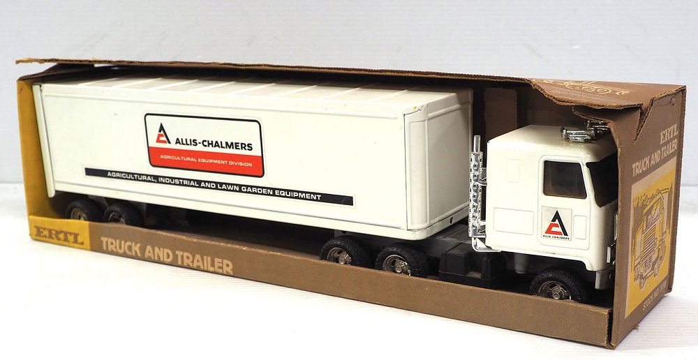 Lot 292: Ertl Allis Chalmers Semi & Trailer