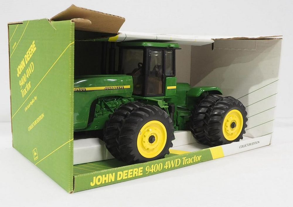 Lot 301: Ertl John Deere 9400 4WD