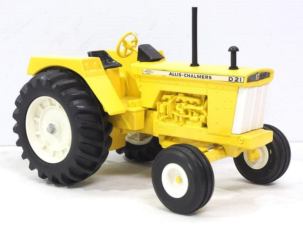 Lot 362: Ertl Allis Chalmers D-21 Turbo Charged Diesel