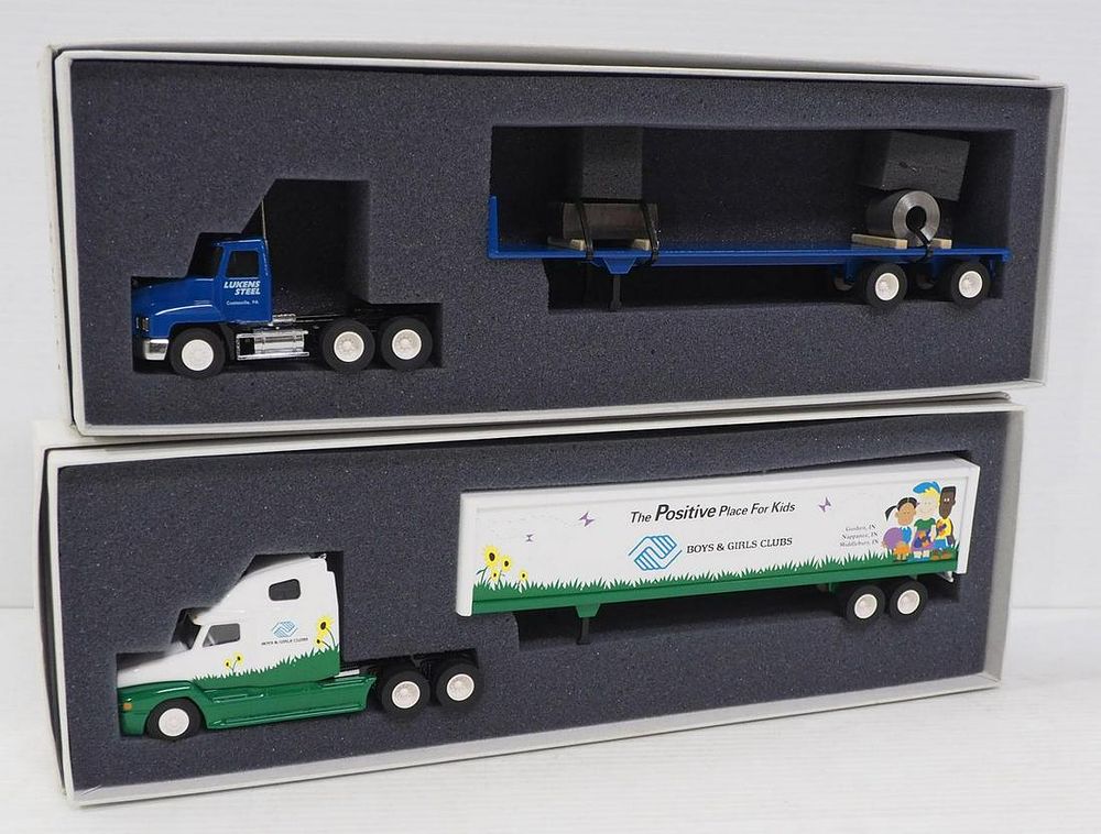 Lot 401: 1/64 scale Penjoy Semis