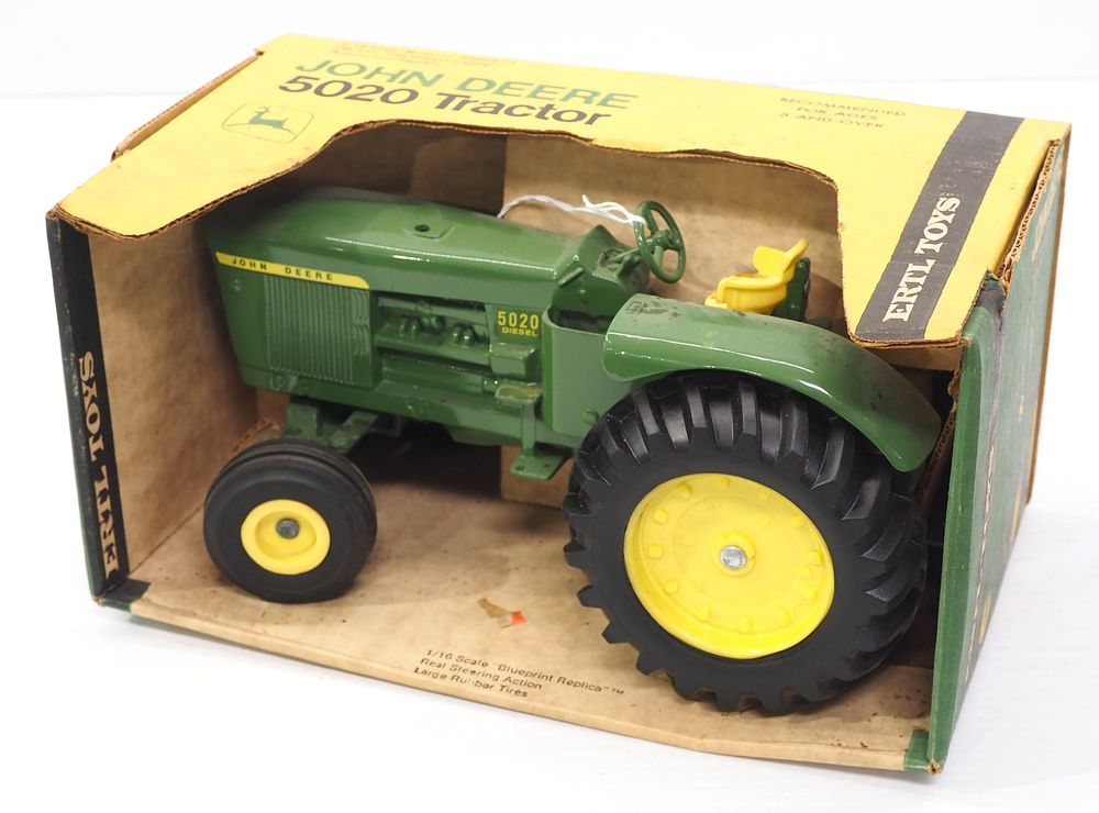 Lot 2025: Ertl John Deere 5020 Diesel tractor