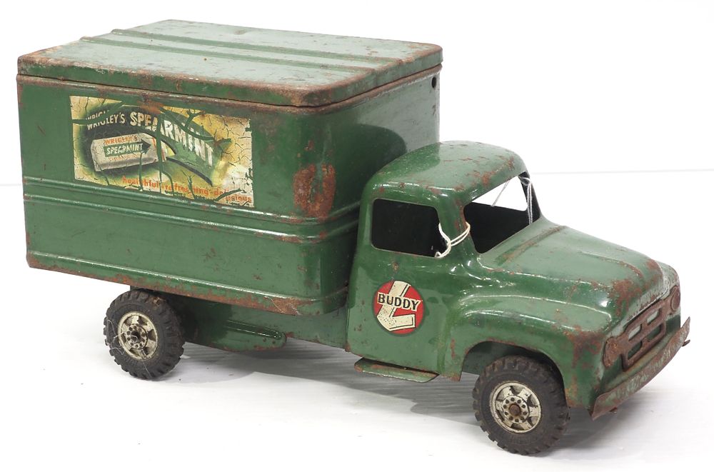 Lot 2135: Buddy L Wrigleys Spearmint Gum delivery truck