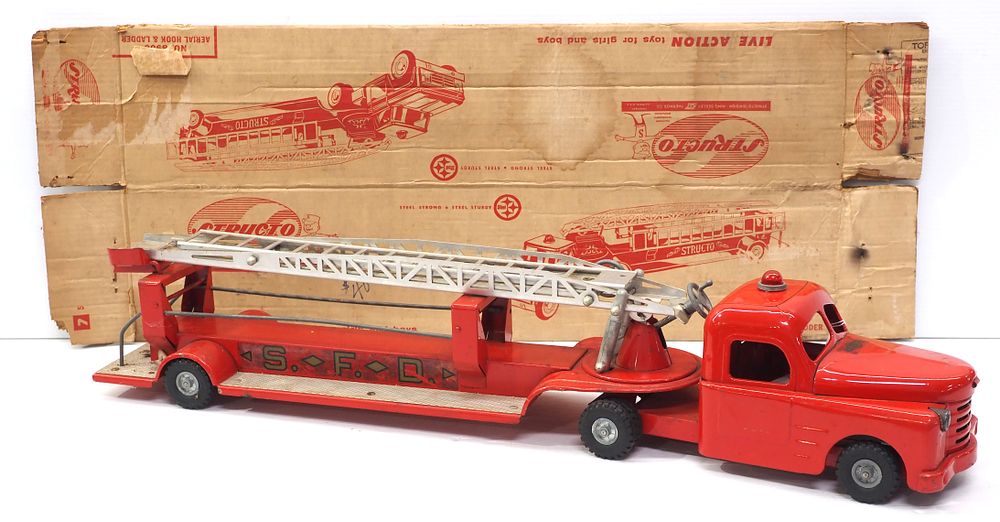 Lot 2202: Structo No.8900 Aerial Hook & Ladder fire truck