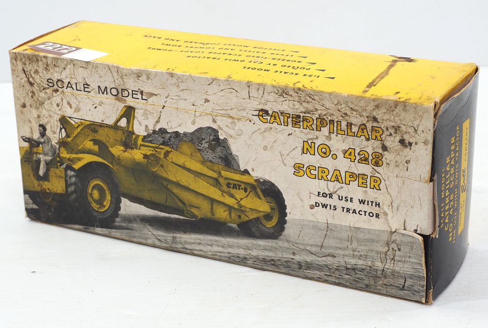 Lot 2272: Ertl 1/24 scale Caterpillar No.428 Scraper