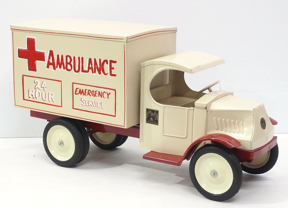 Lot 2305: Steelcraft Mack C-cab Ambulance truck