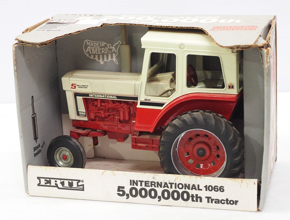 Lot 2369: Ertl International 1066