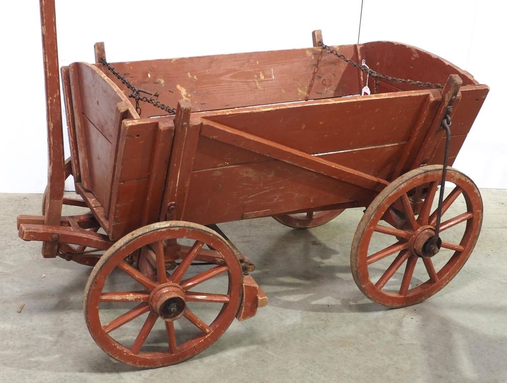 Lot 185: Large wooden pull wagon