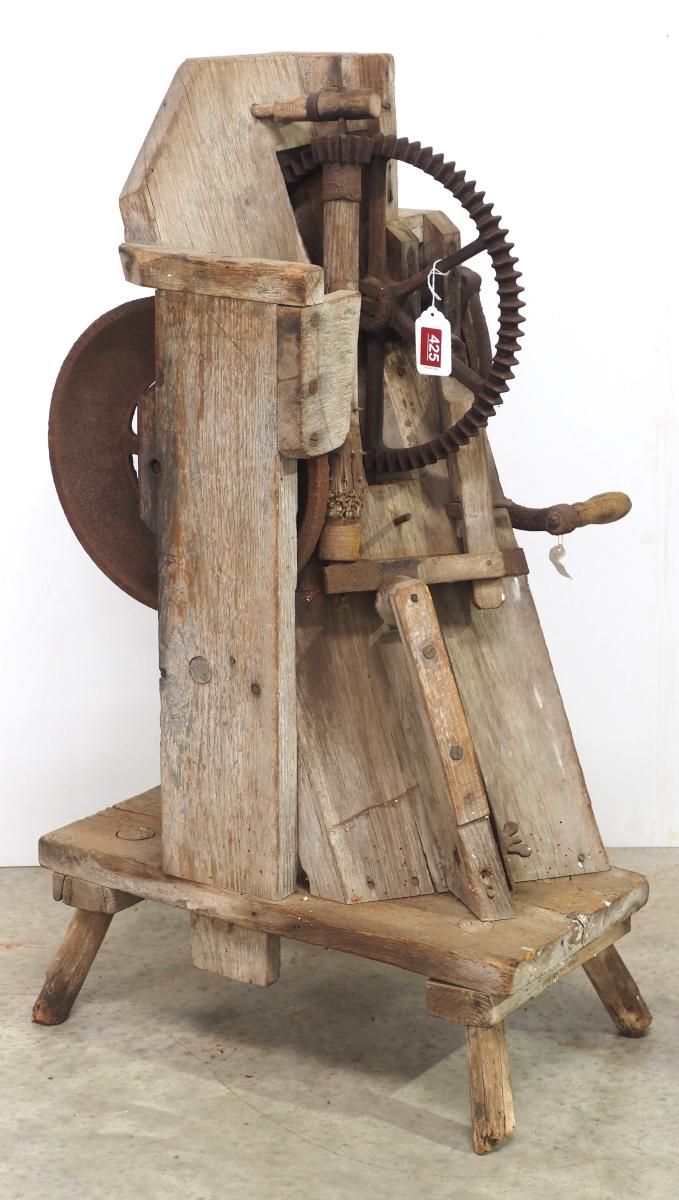 Lot 425: Early wooden hand-crank corn sheller