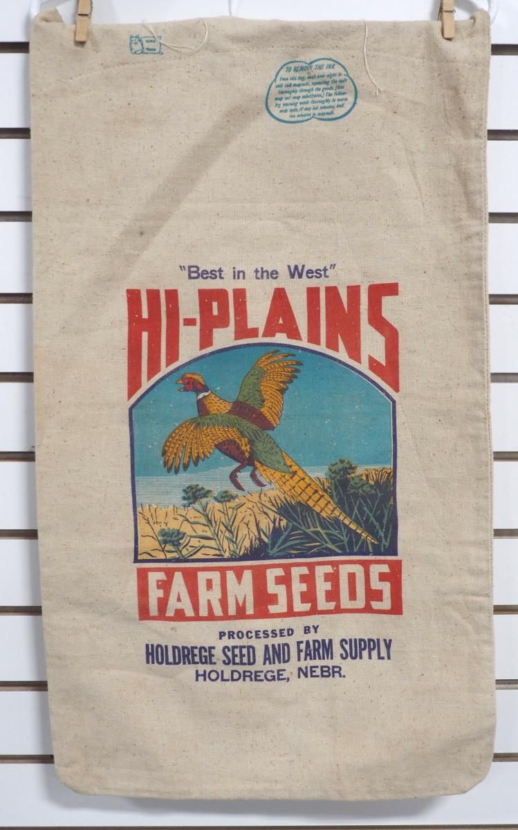Lot 700M: Hi-Plains Farm Seeds cloth seed bag