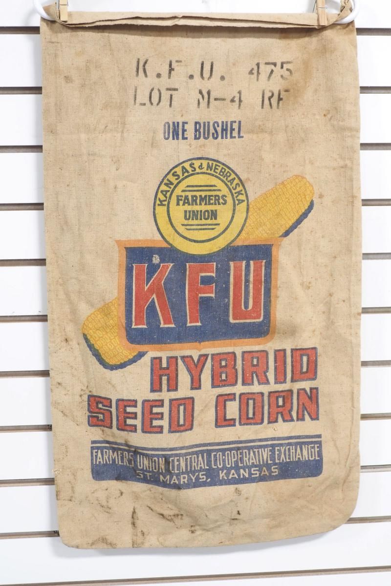 Lot 700N: KFU Hybrid Seed Corn cloth seed bag