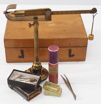 Early gold scale for precise measuring, in original box, made in Germany, box measures 9"x7"x3.5"H