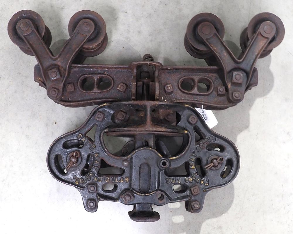 Lot 769: Milwaukee Hay Tool Co. steel track sling carrier