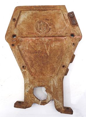 IH cast iron planter box end