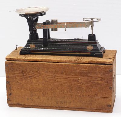 Fairbanks cast iron tabletop scale. NOS Fairbanks cast iron tabletop scale with original 