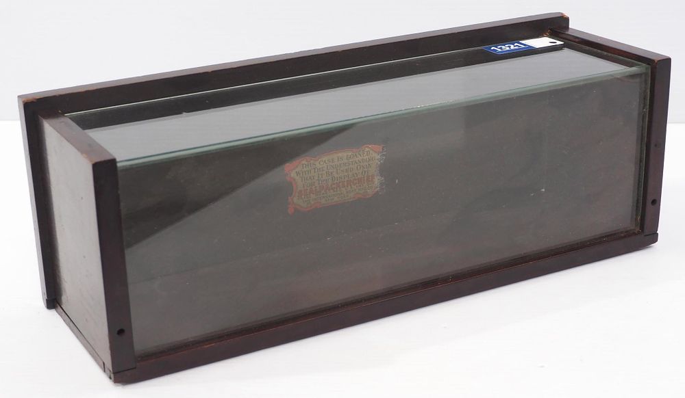 Lot 1321: Sealpackerchief country store display case