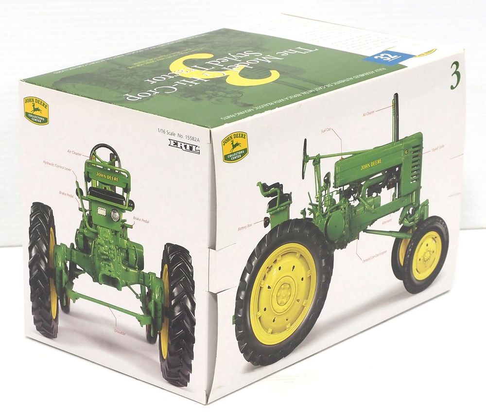 Lot 32: John Deere Model G Hi-Crop Styled Tractor