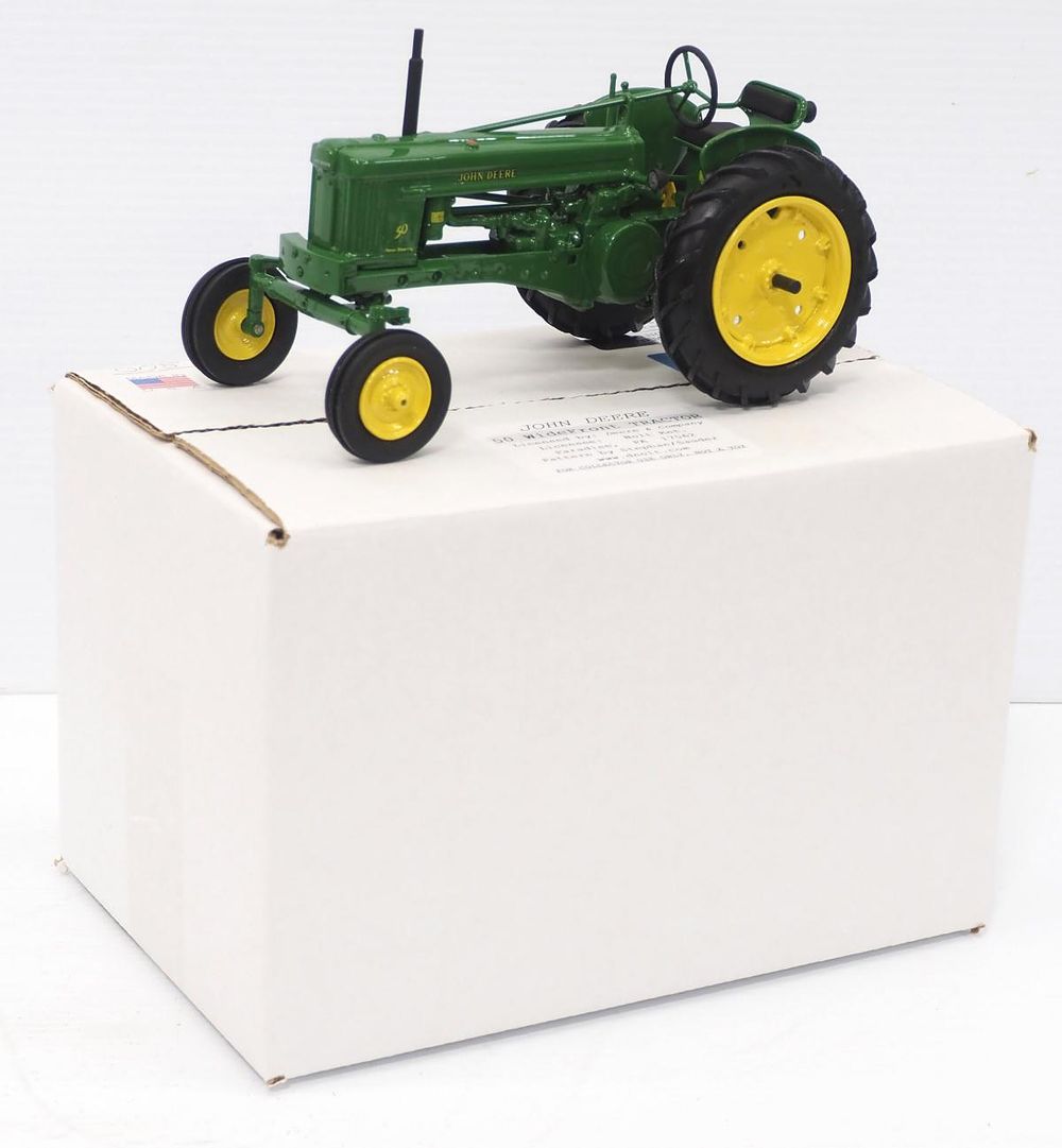 Lot 186: Nolt Custom John Deere 50WF Tractor
