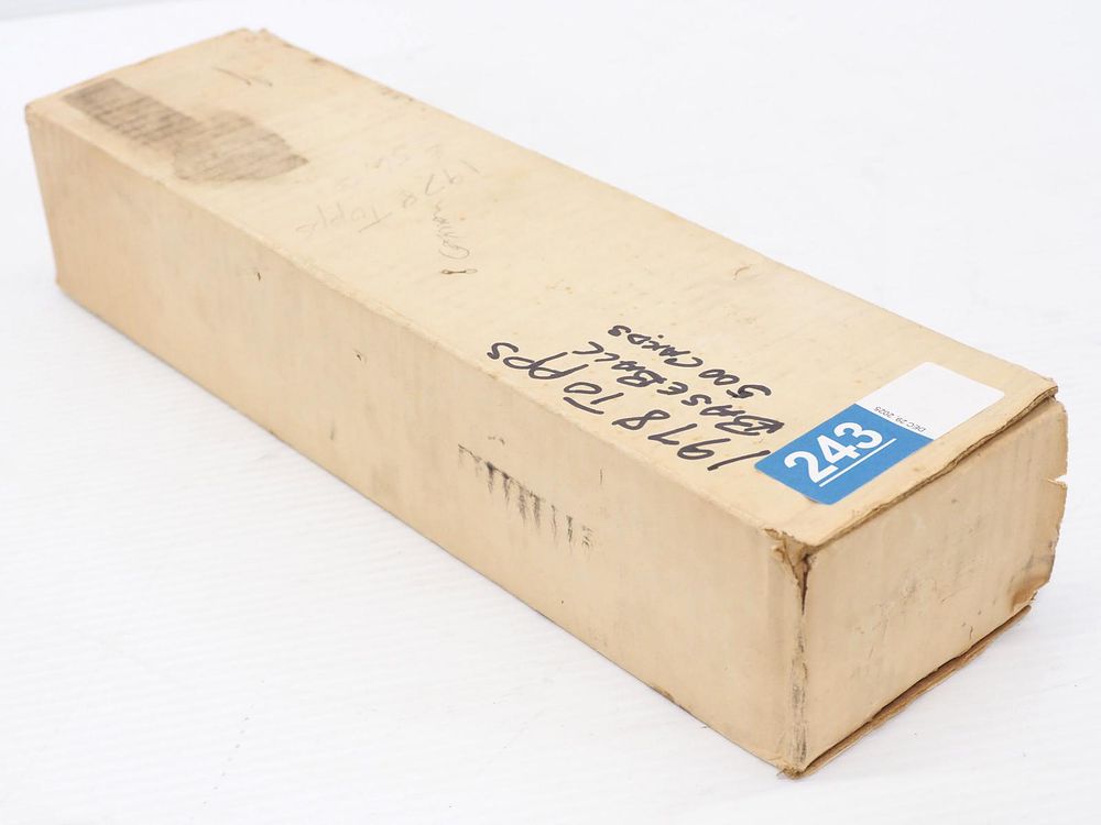 Lot 243: 1978 Topps Baseball, 500 cards