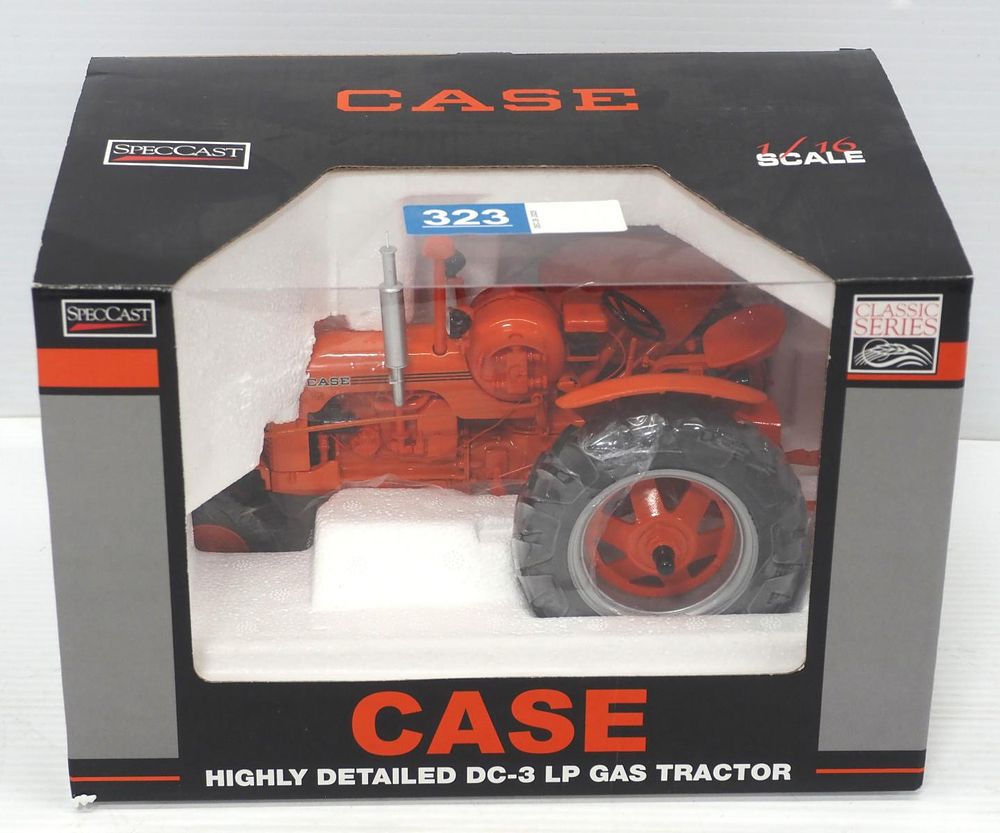 Lot 323: SpecCast High Detail Case DC-3 LP