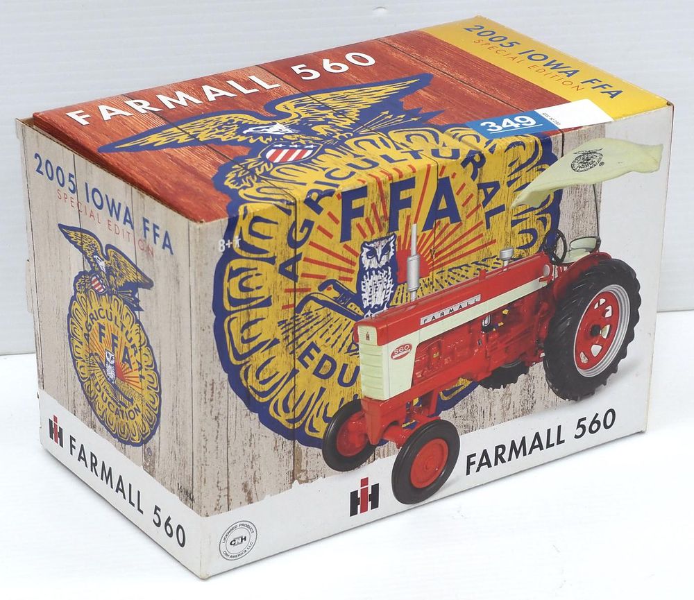 Lot 349: RC2 Farmall 560, 2005 Iowa FFA