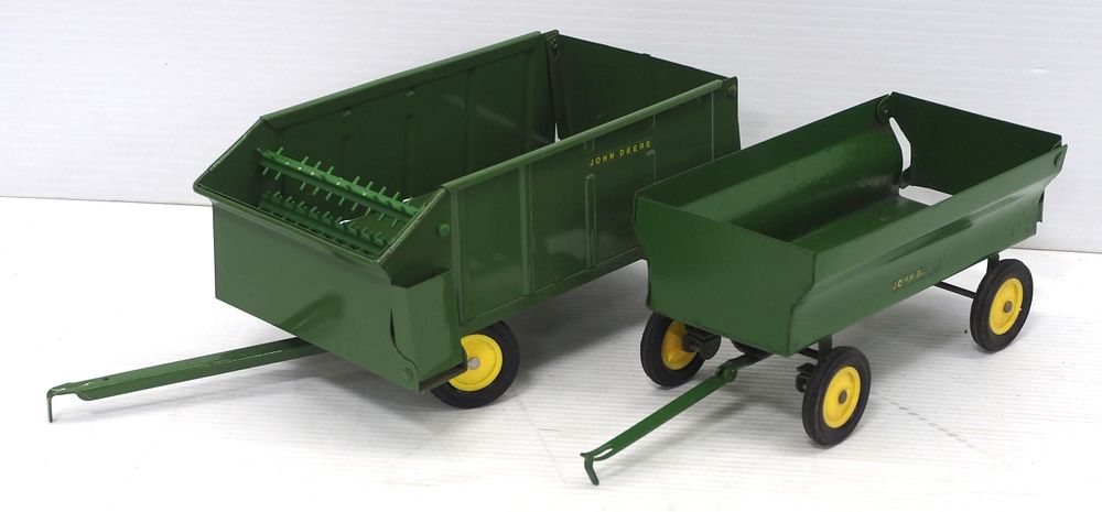 Lot 351: Ertl John Deere wagon and forage wagon