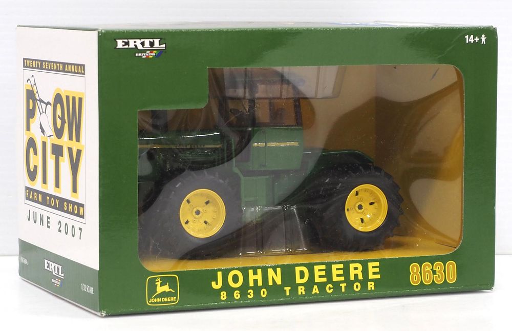 Lot 372: Ertl John Deere 8630