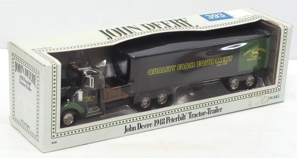 Lot 393: Ertl John Deere 1948 Peterbilt Tractor-Trailer