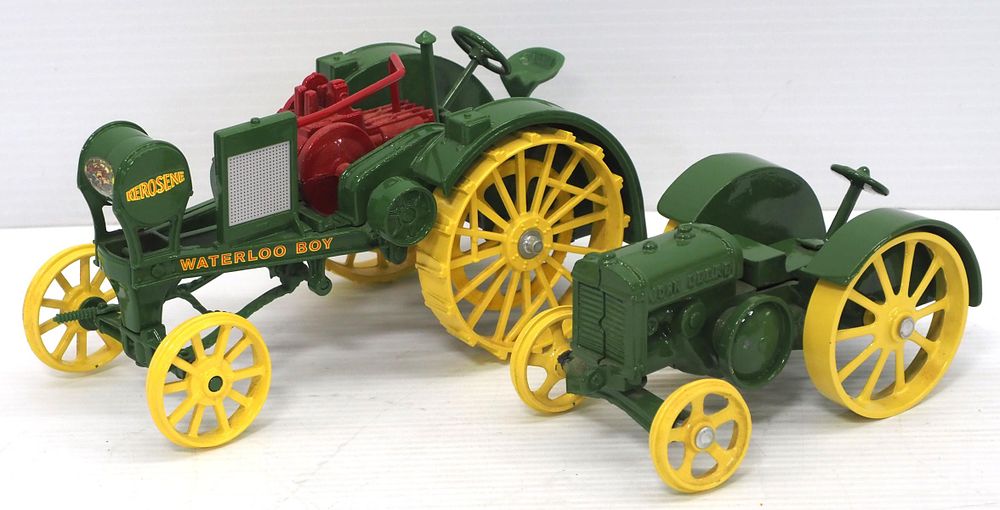 Lot 408: Ertl John Deere Waterloo Boy & John Deere D