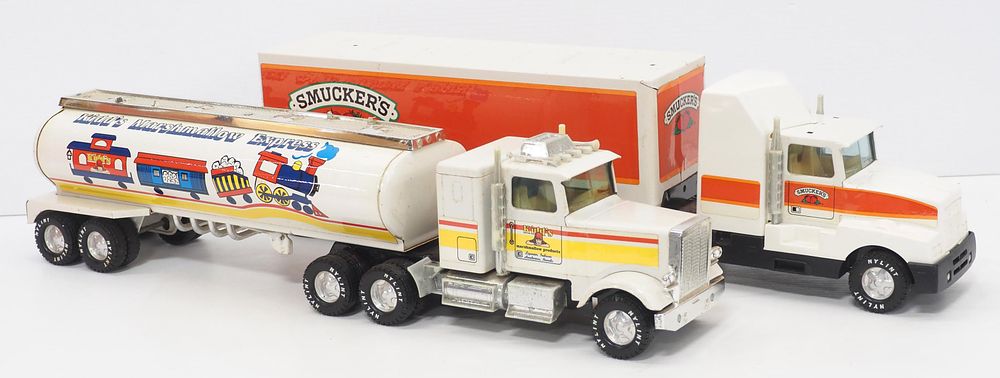 Lot 421: (2) Advertising semi trucks and trailers