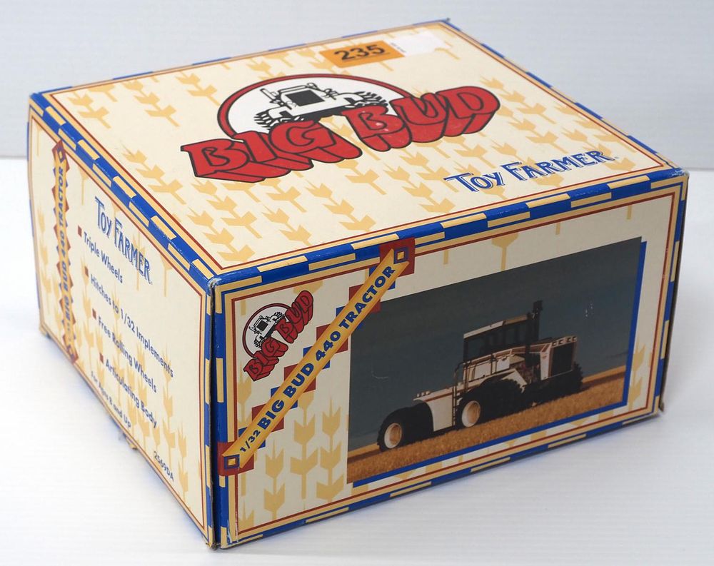 Lot 235: Ertl Toy Farmer Big Bud 440