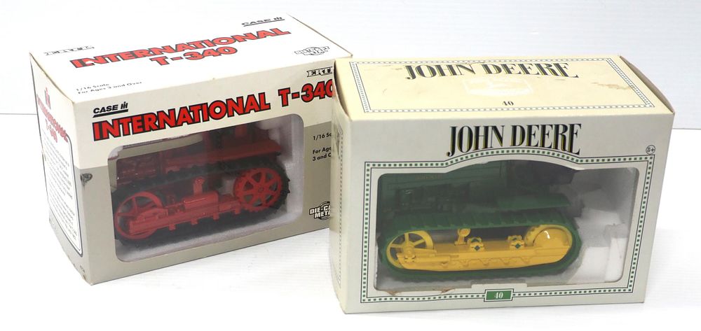 Lot 273: Ertl John Deere Crawler and International Crawler