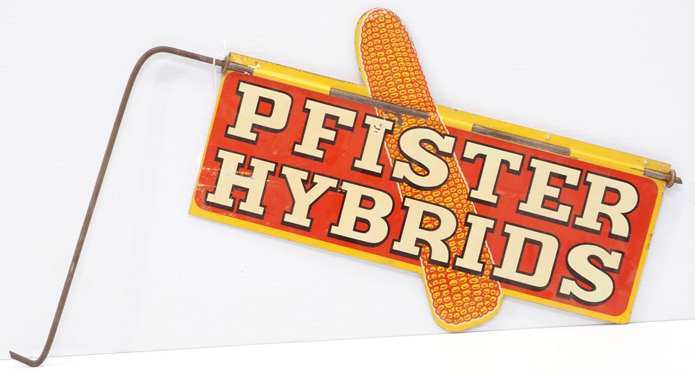 Lot 810: Pfister Hybrids fence spinner sign