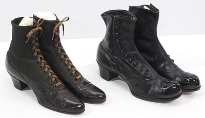 (2) Pair of early women's shoes: button up marked Roberts, Johnson & Ranz 'Star Value' on sole 