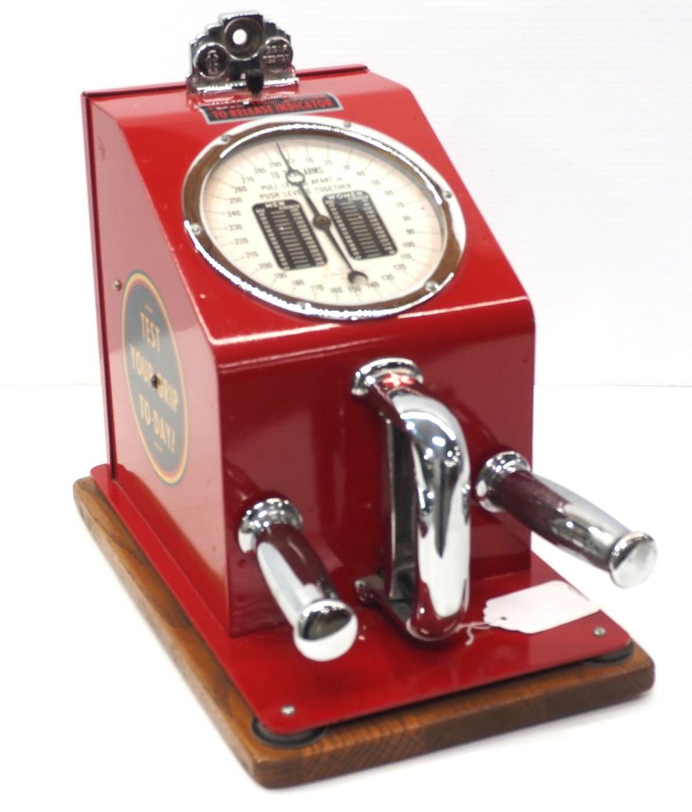Lot 1320: 1931 1-cent grip tester trade stimulator