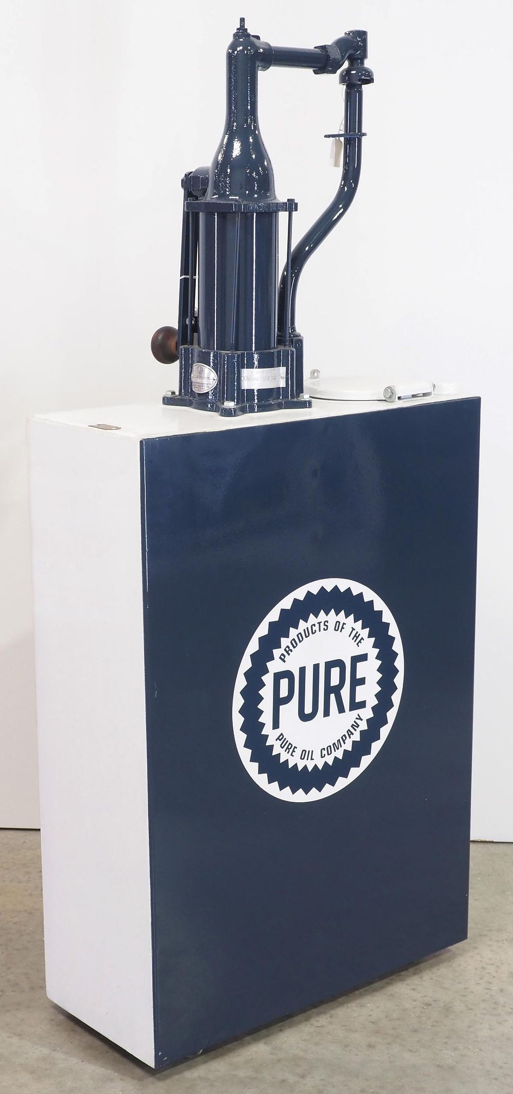 Lot 222: Gilbert & Barker Oil Dispenser