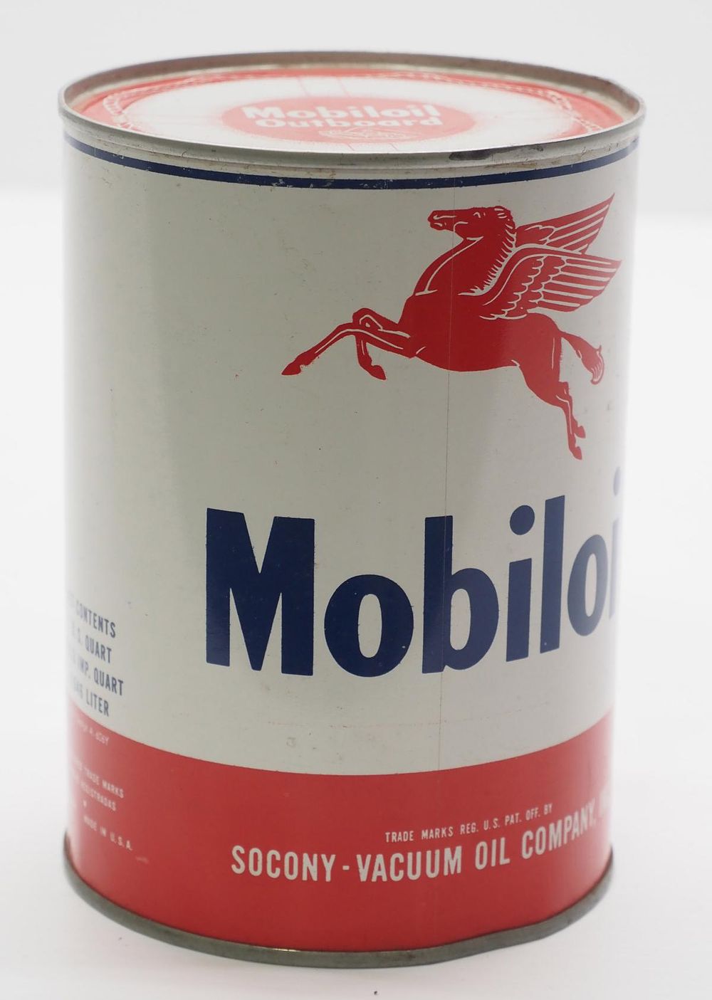 Lot 273: 1-quart Mobiloil Outboard Oil can