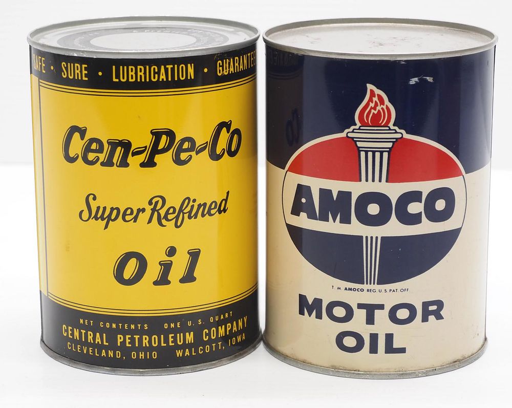 Lot 299: (2) 1-quart motor oil cans