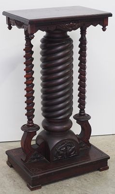 Neo-Classical Herter-style Mahogany Twist Column Pedestal. Neo-Classical Herter-style Mahogany 